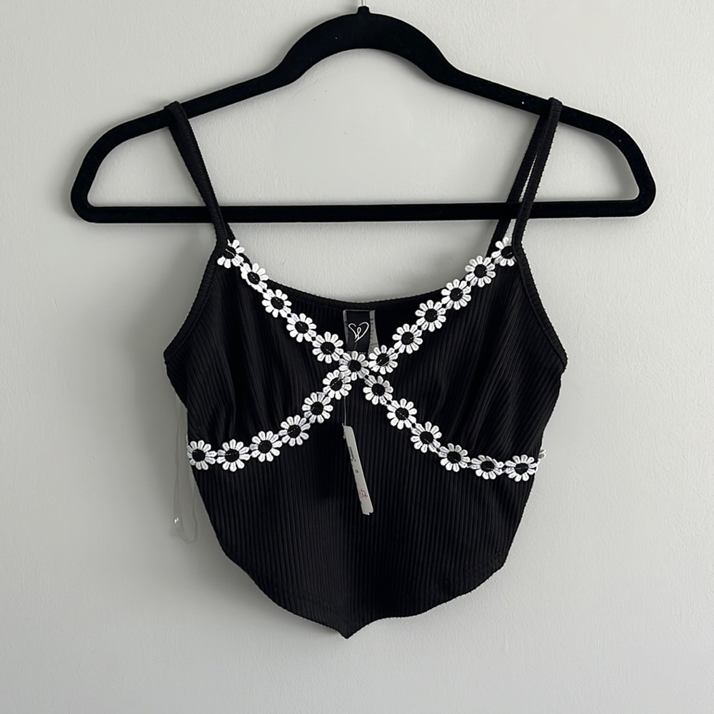 NWT windsor black tank top with flower detailing